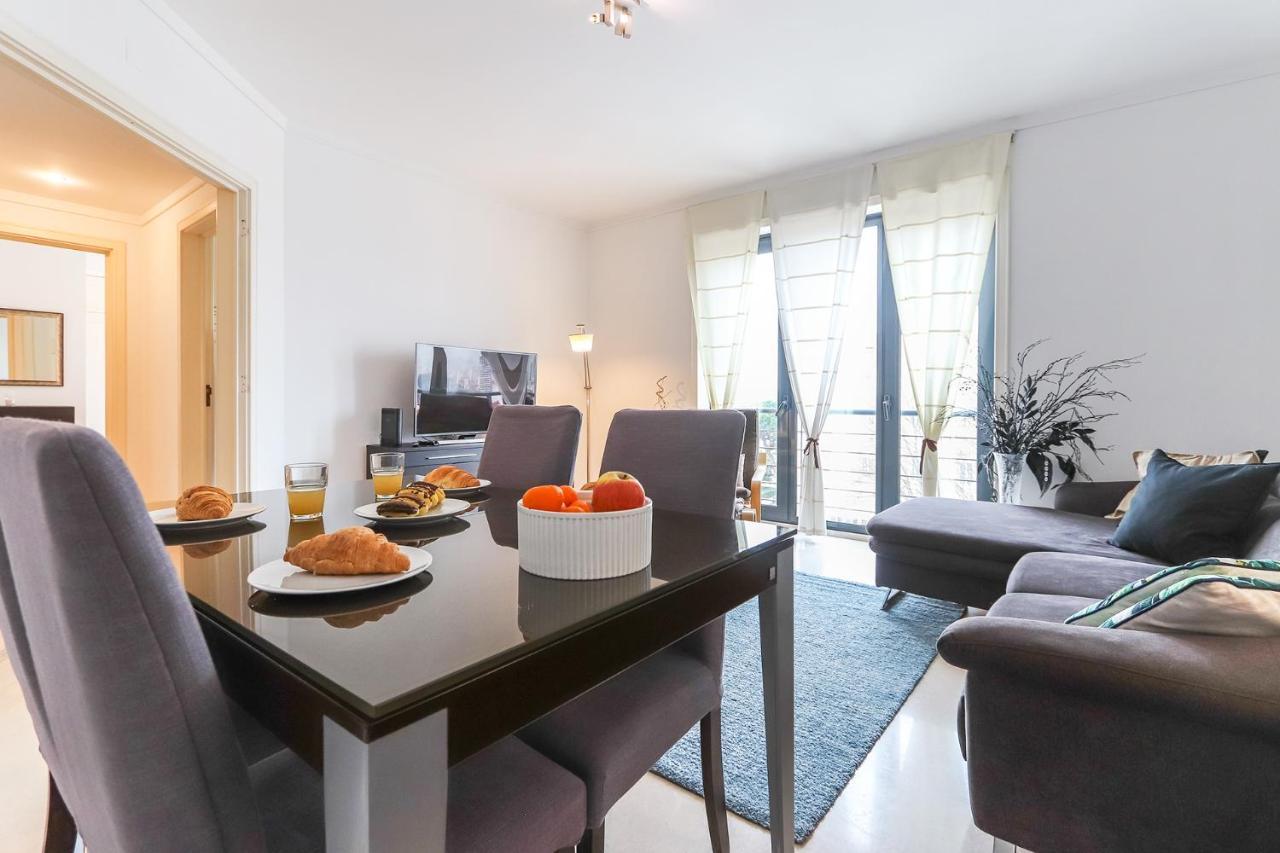 Vita Portucale ! Modern Apartment With Garage ลิสบอน ภายนอก รูปภาพ