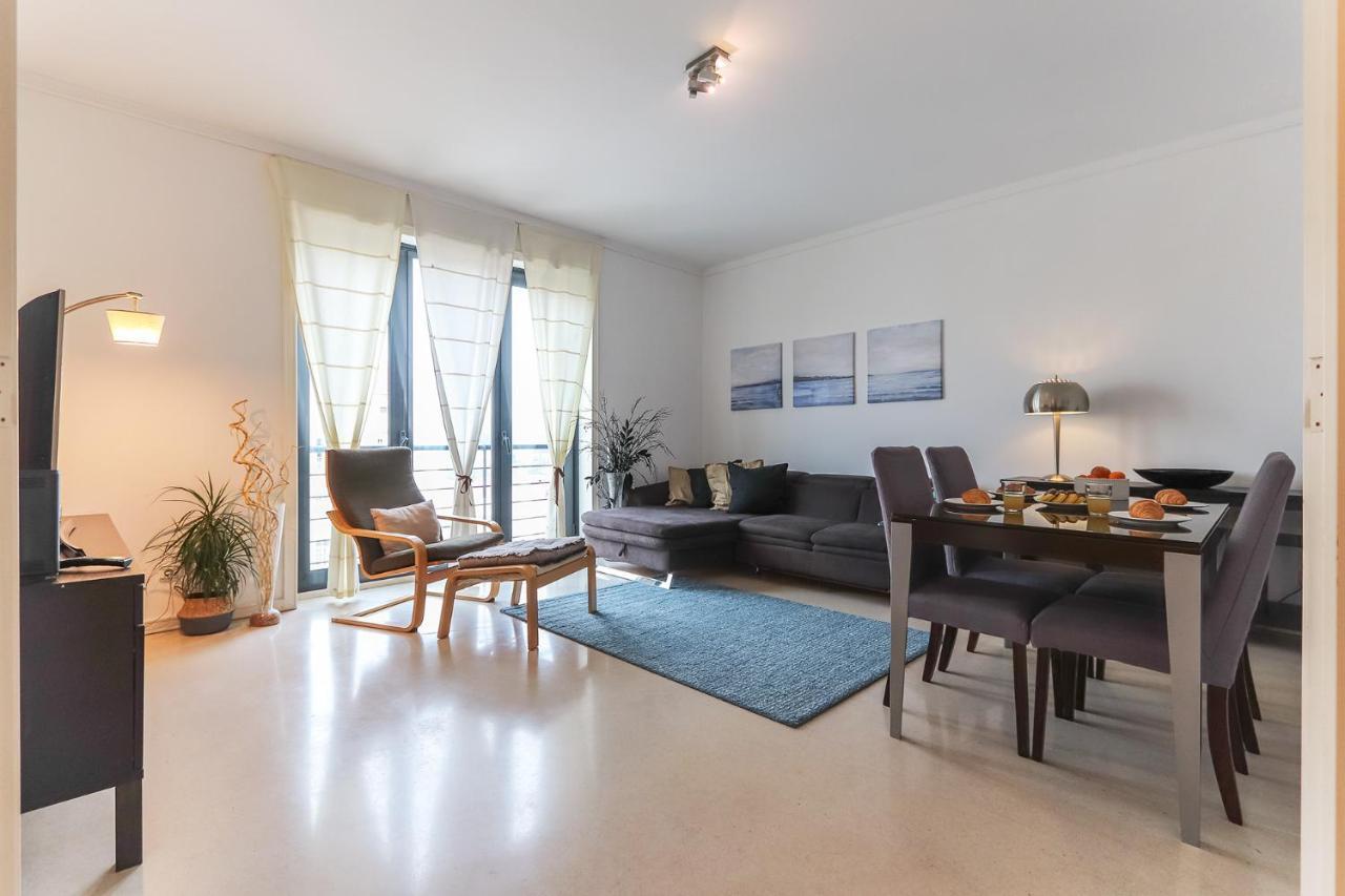 Vita Portucale ! Modern Apartment With Garage ลิสบอน ภายนอก รูปภาพ
