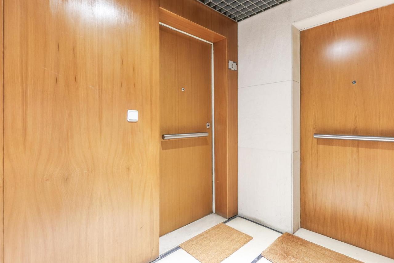 Vita Portucale ! Modern Apartment With Garage ลิสบอน ภายนอก รูปภาพ