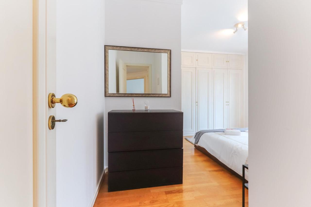 Vita Portucale ! Modern Apartment With Garage ลิสบอน ภายนอก รูปภาพ